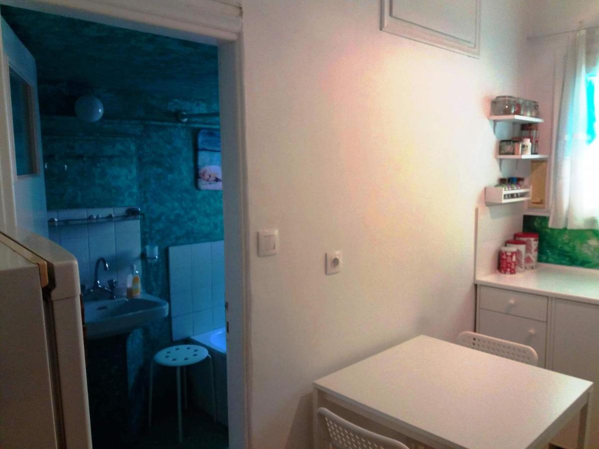 Renovated Apartment In The Center Of Atenas Exterior foto